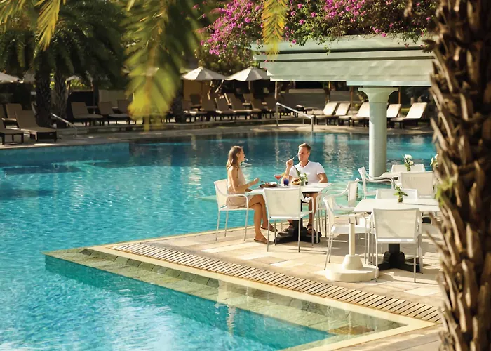 Padma Resort